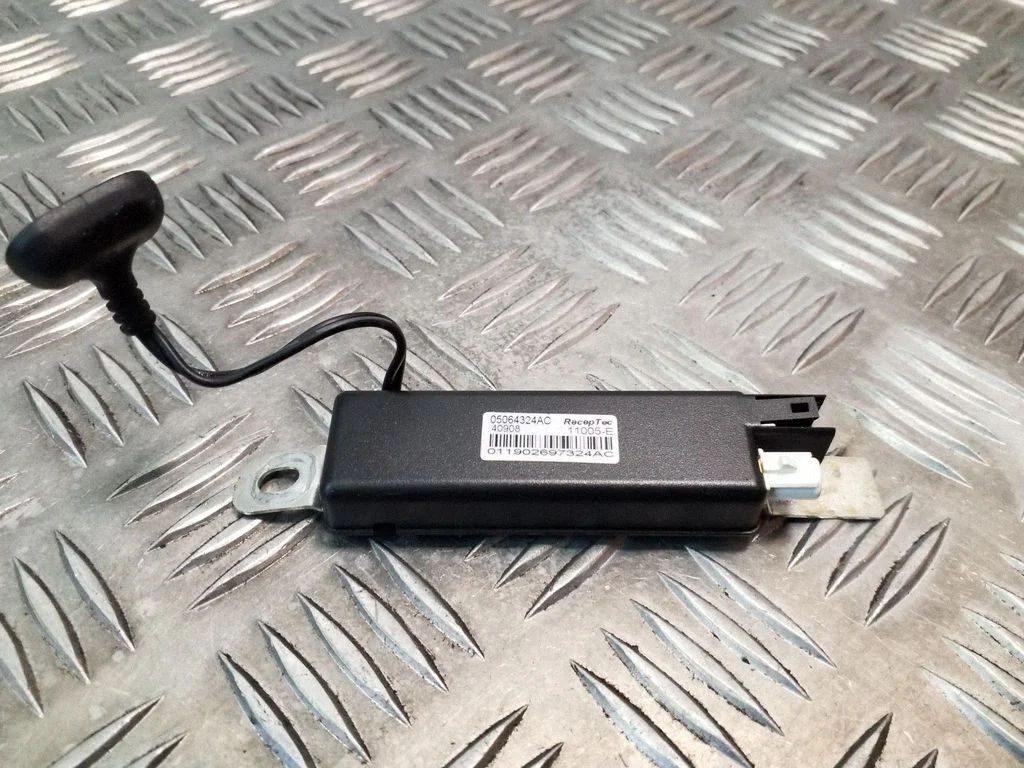 Aerial antenna amplifier 05064324AC