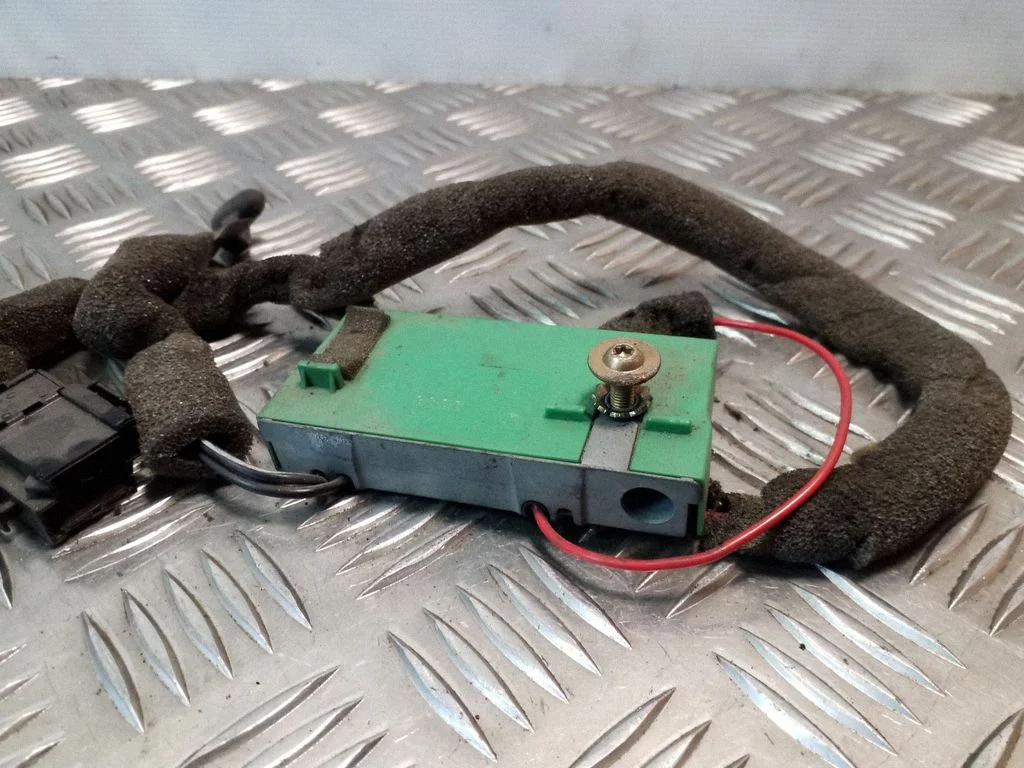 Aerial antenna amplifier 9452009