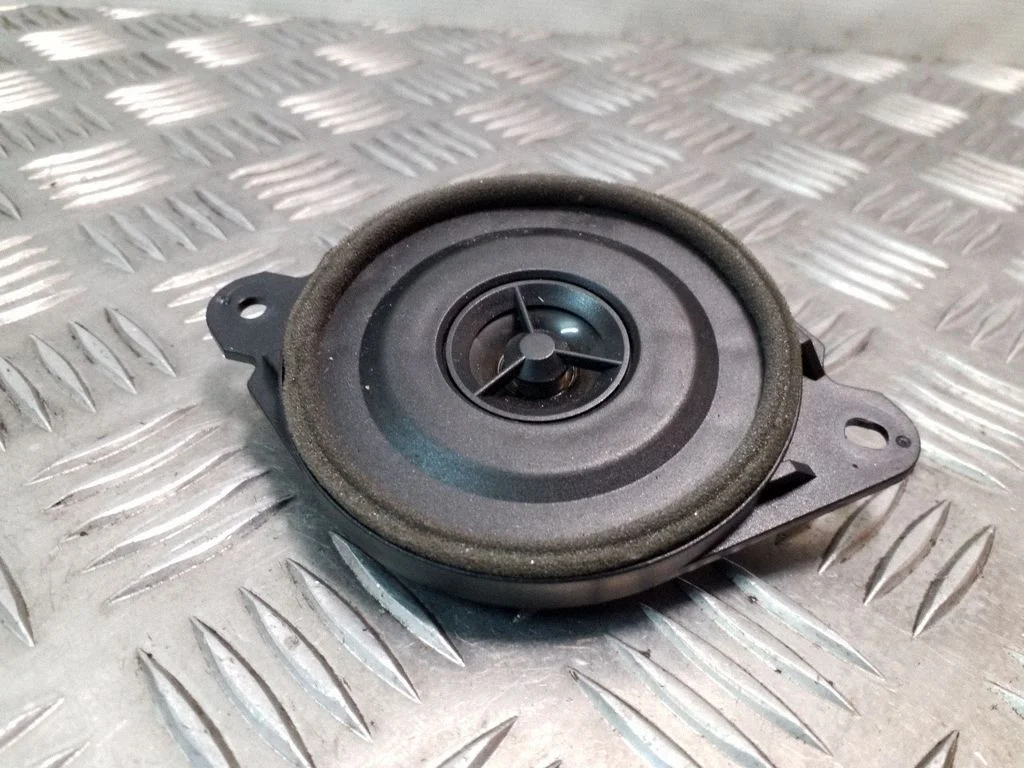 Panel speaker – Mazda 6 (2008-2013)
