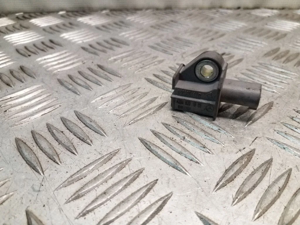 Airbag deployment crash/impact sensor 04896011AB
