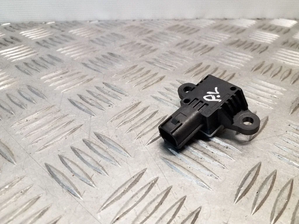 Drošības spilvenu trieciena sensors 31360986