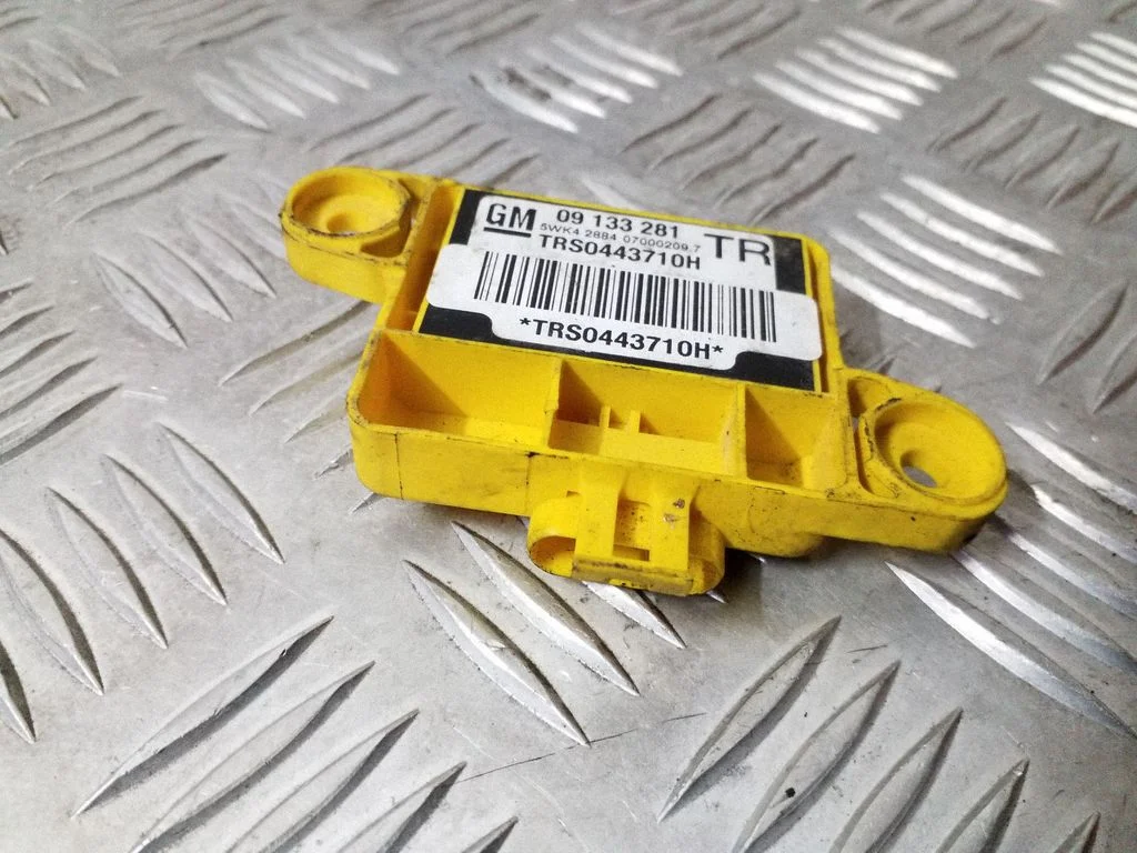 Drošības spilvenu trieciena sensors 09133281
