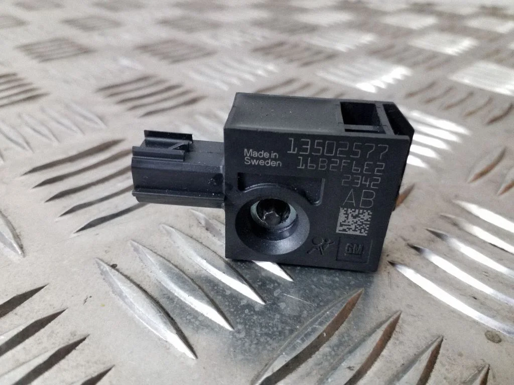 Drošības spilvenu trieciena sensors 13502577