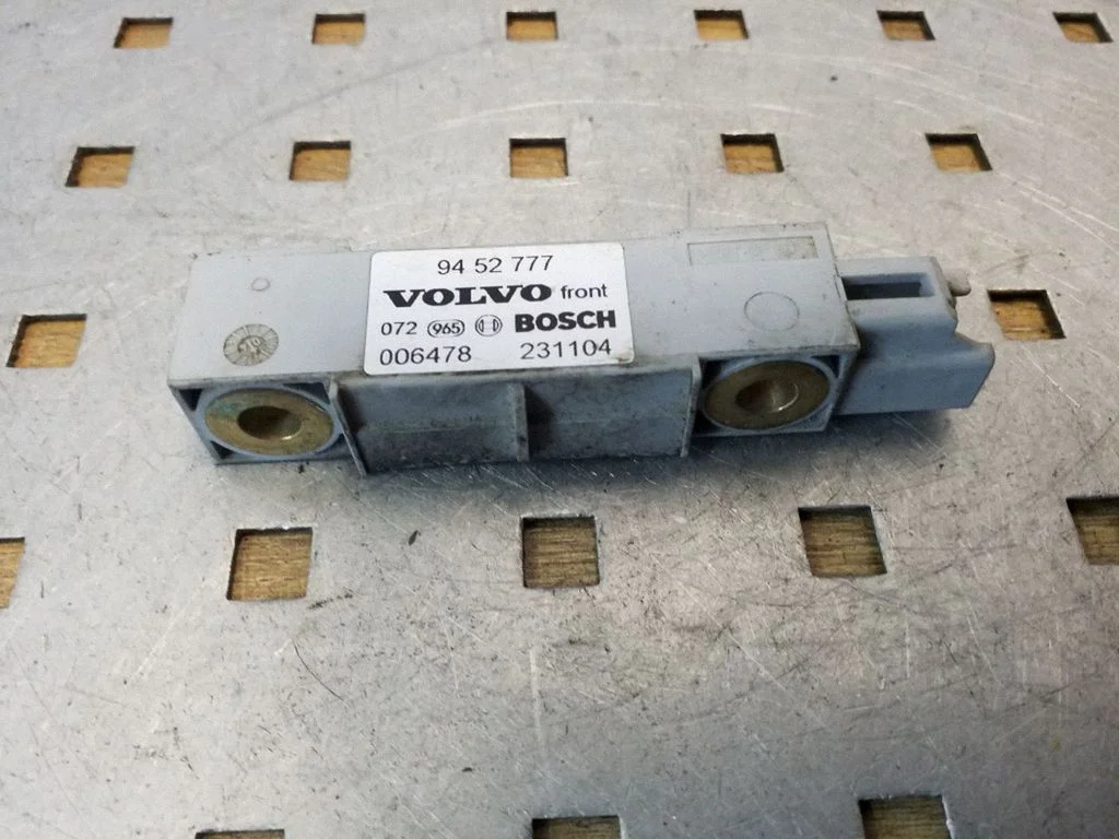 Airbag deployment crash/impact sensor 9452777