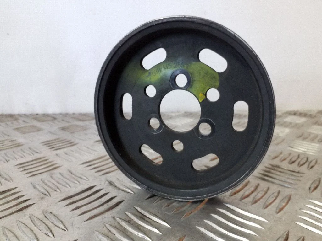 Stūres pastiprinātāja sūkņa skriemelis 038145255B