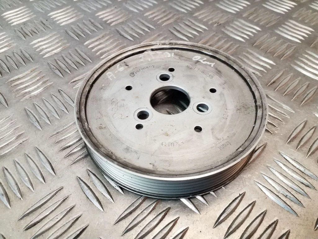 Roolivõimendi pumba rihmaratas 059145255