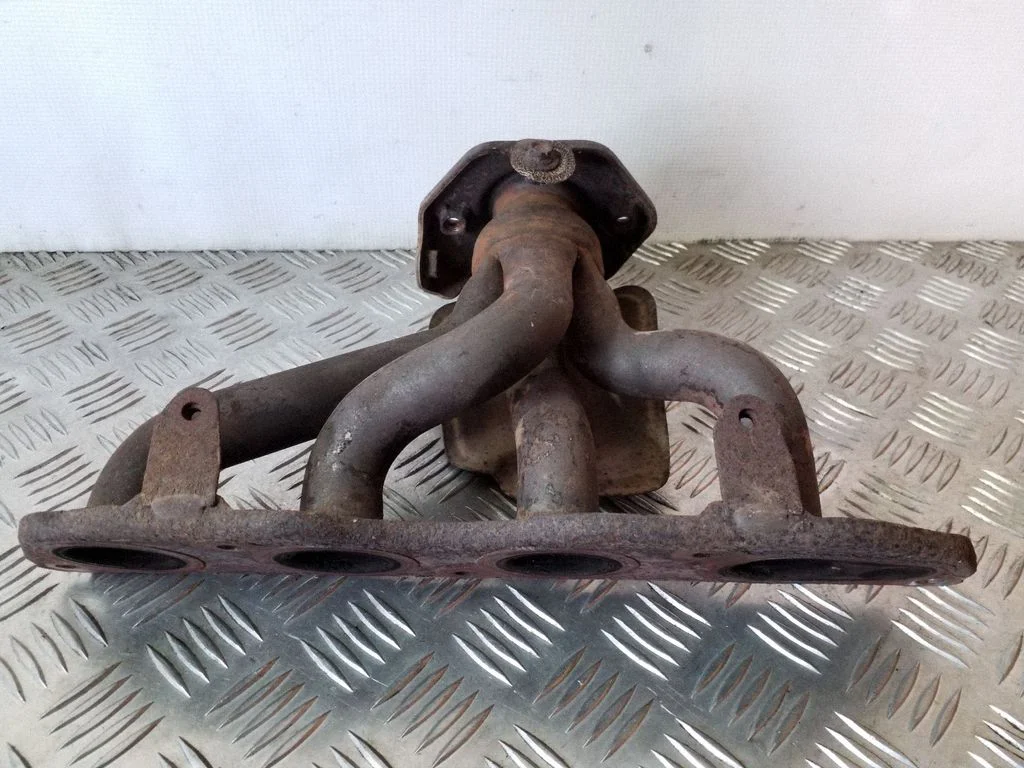 Väljalaskekollektor