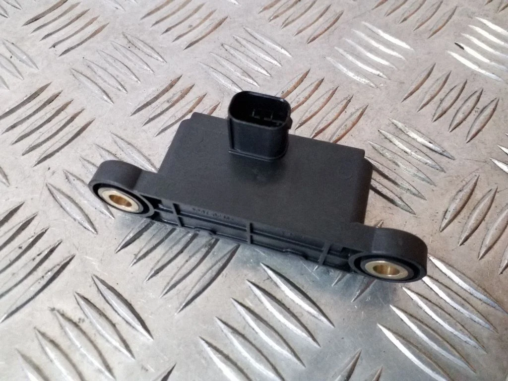 ESP acceleration yaw rate sensor