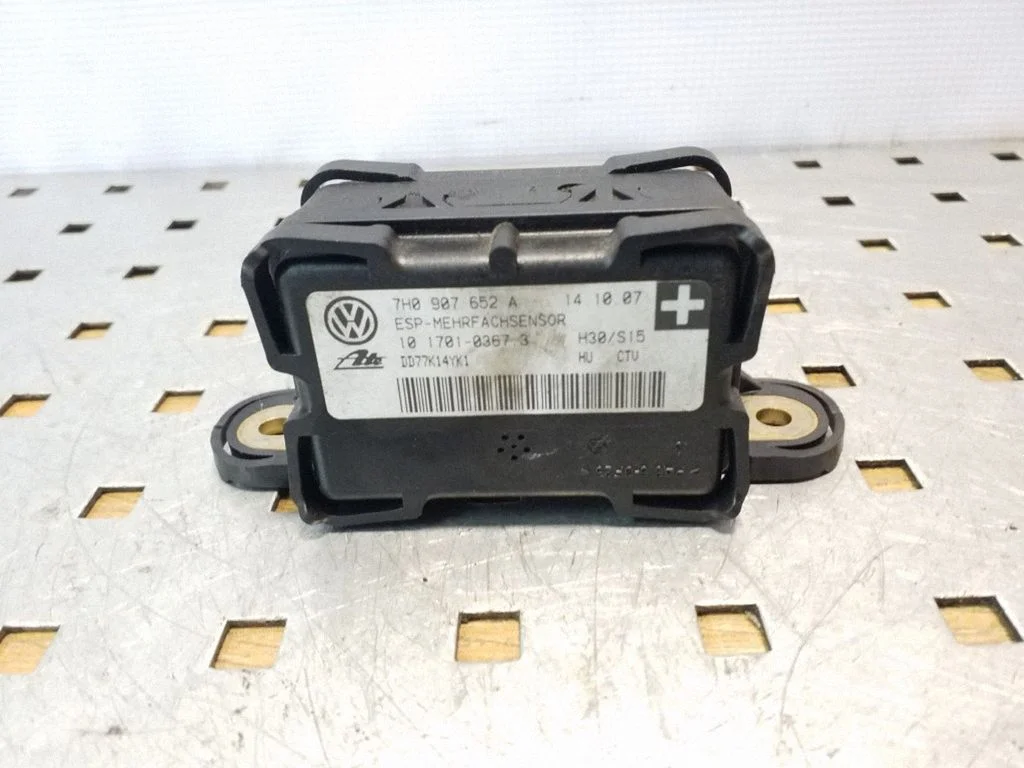 ESP (stabilitātes sistēmas) sensors (paātrinājuma sensors) 7H0907652A