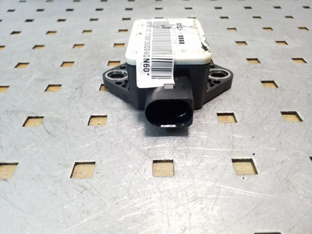 ESP acceleration yaw rate sensor – Audi A4 S4 B7 8E 8H (2005-2008)