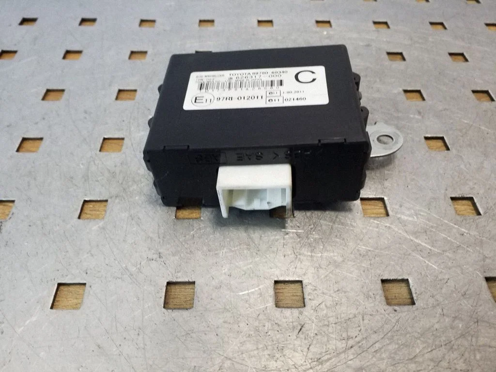 Immobilaiseri juhtplokk 8978060340