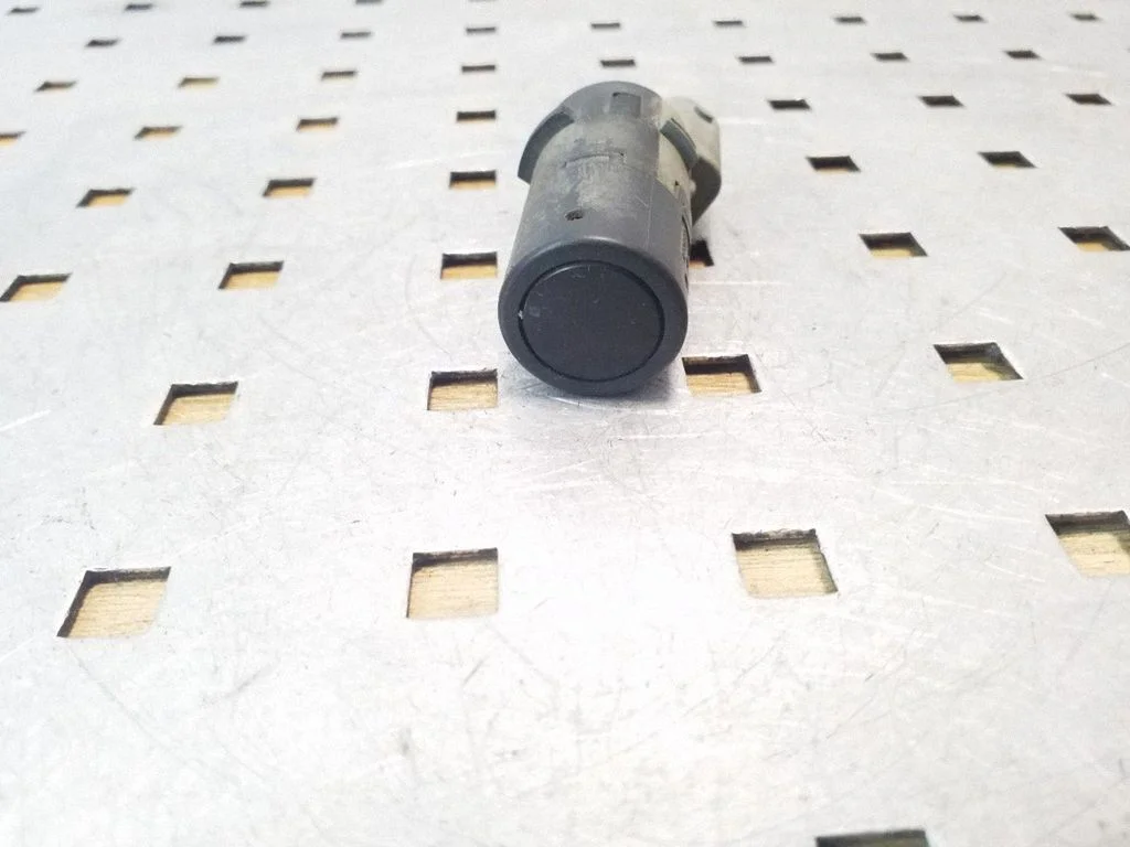 Parkošanās sensors PDC 6886324