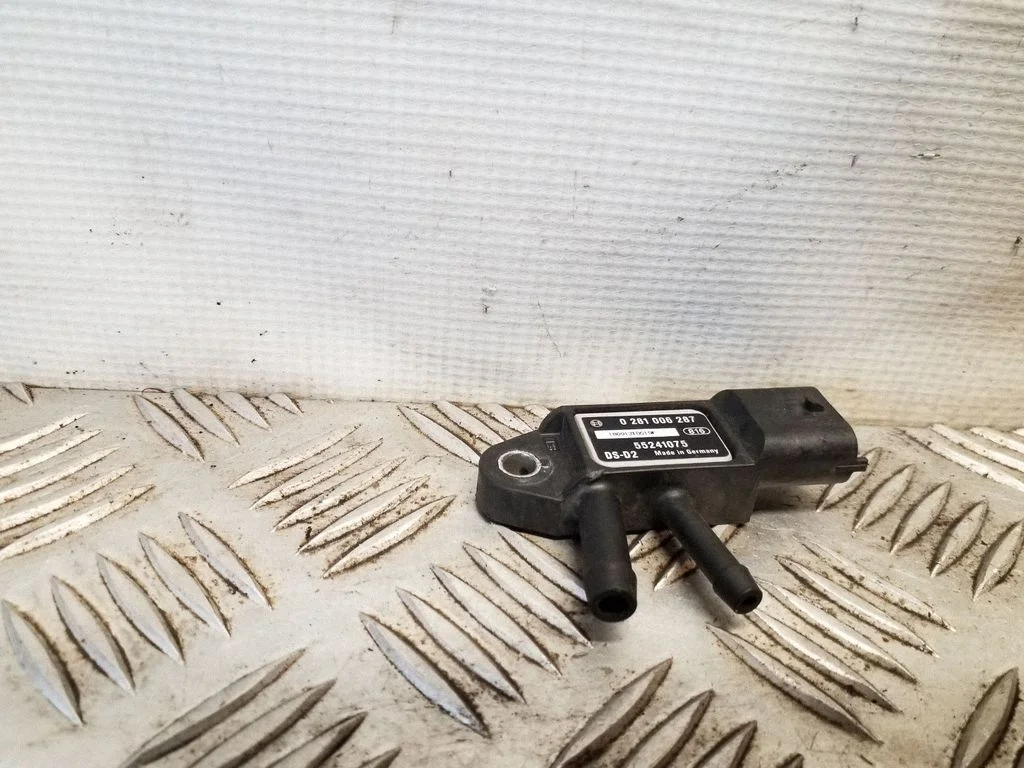 Exhaust gas pressure sensor 0281006287