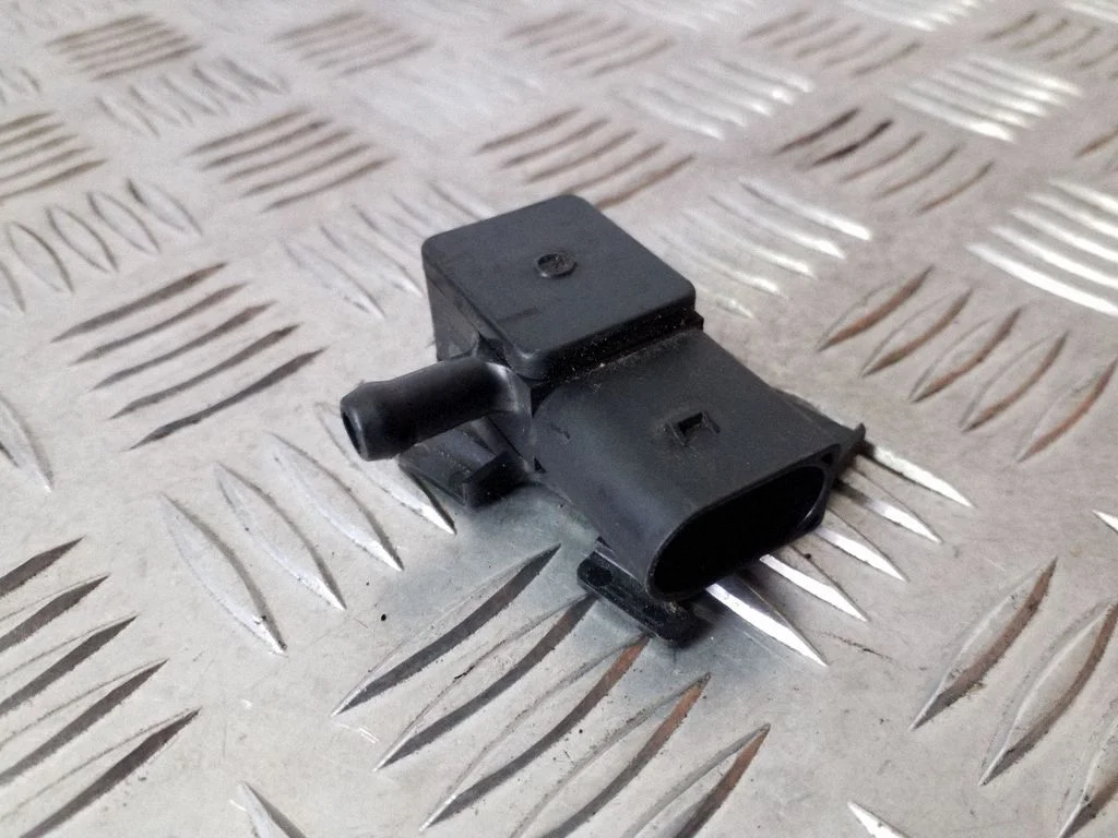 Exhaust gas pressure sensor 7805152