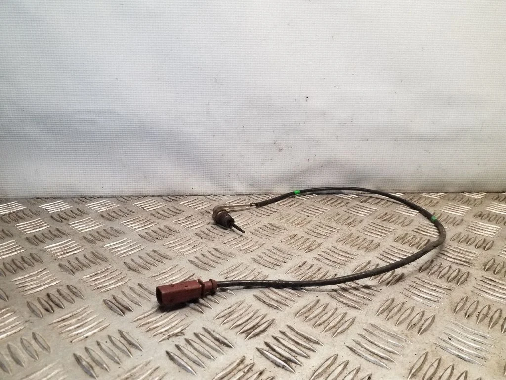 Exhaust gas temperature sensor – Skoda Superb B8 (3V) (2015-2024)