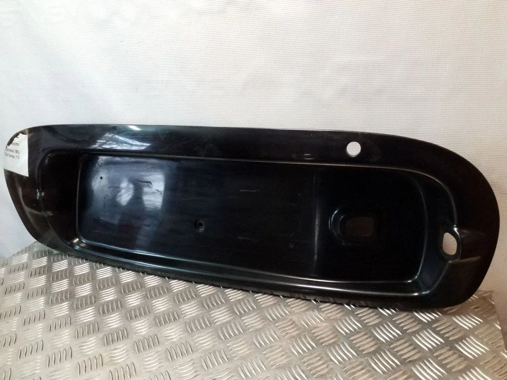 Listwa klapy bagażnika – Hyundai Santa Fe (2000-2006)
