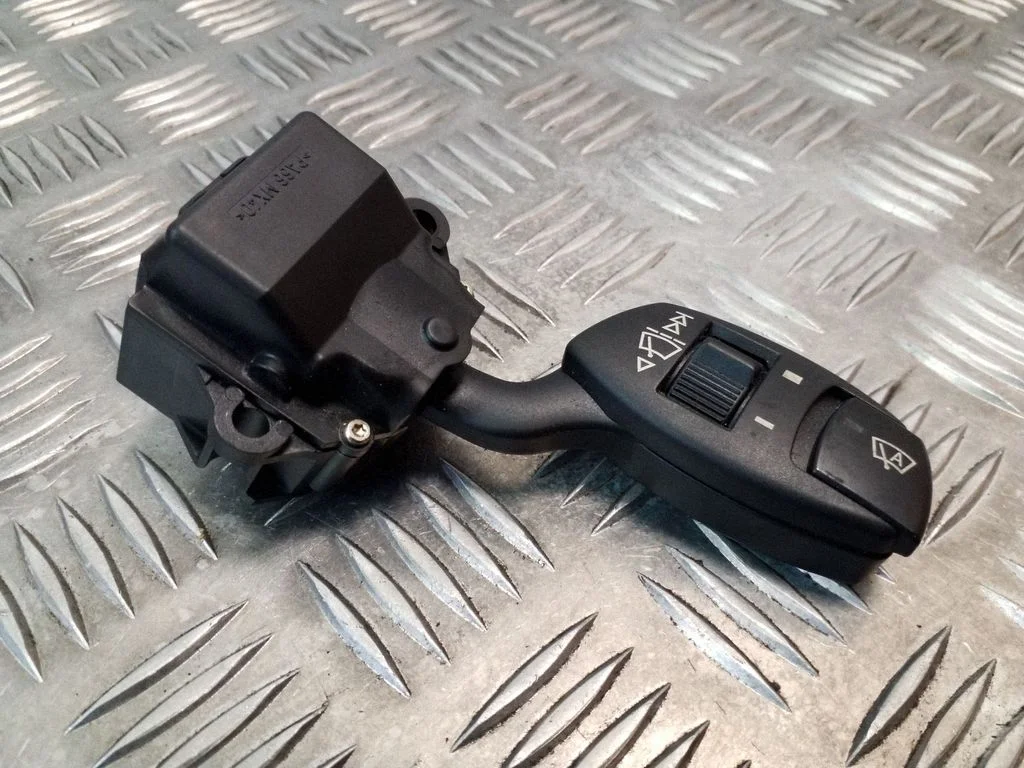 Wiper control stalk 6924106
