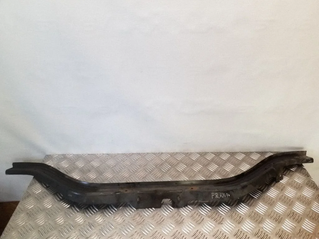 Top upper radiator support slam panel