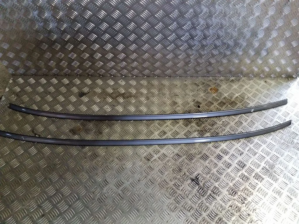 Roof trim bar molding cover – BMW 5 Series E60 E61 (2004-2010)