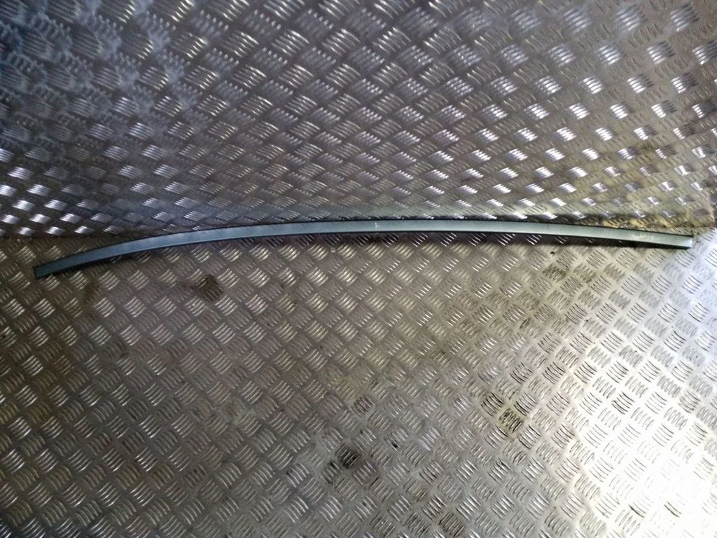 Jumta apdares līste „moldings" – Jaguar XF X250 (2007-2015)