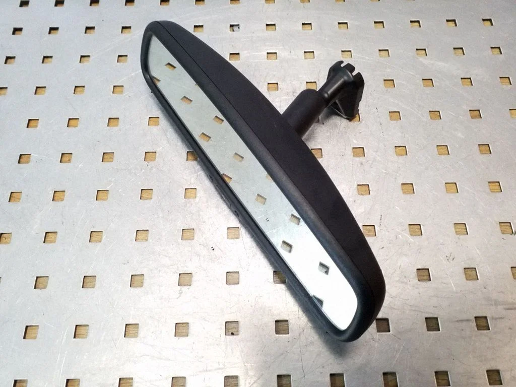 Atpakaļskata spogulis (salonā) – Jeep Grand Cherokee (WK) (2005-2010)