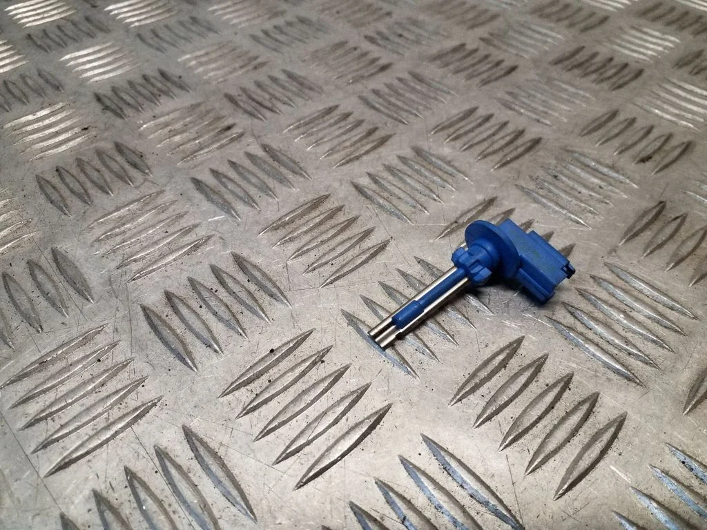 Salona temperatūras sensors VPAMFH19C734AA