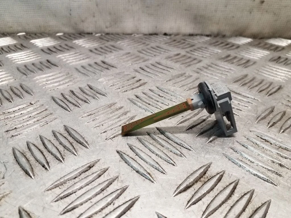 Salongi temperatuuri andur 4B0820539