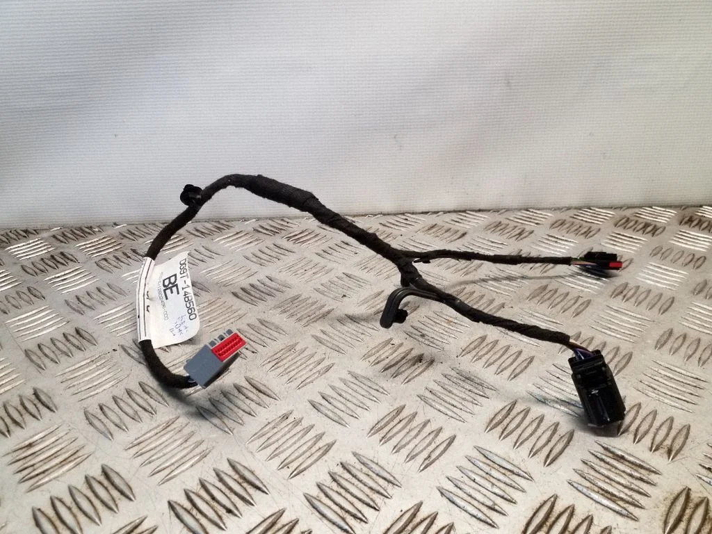 Muud juhtmed / juhtmestik DG9T14B560BE