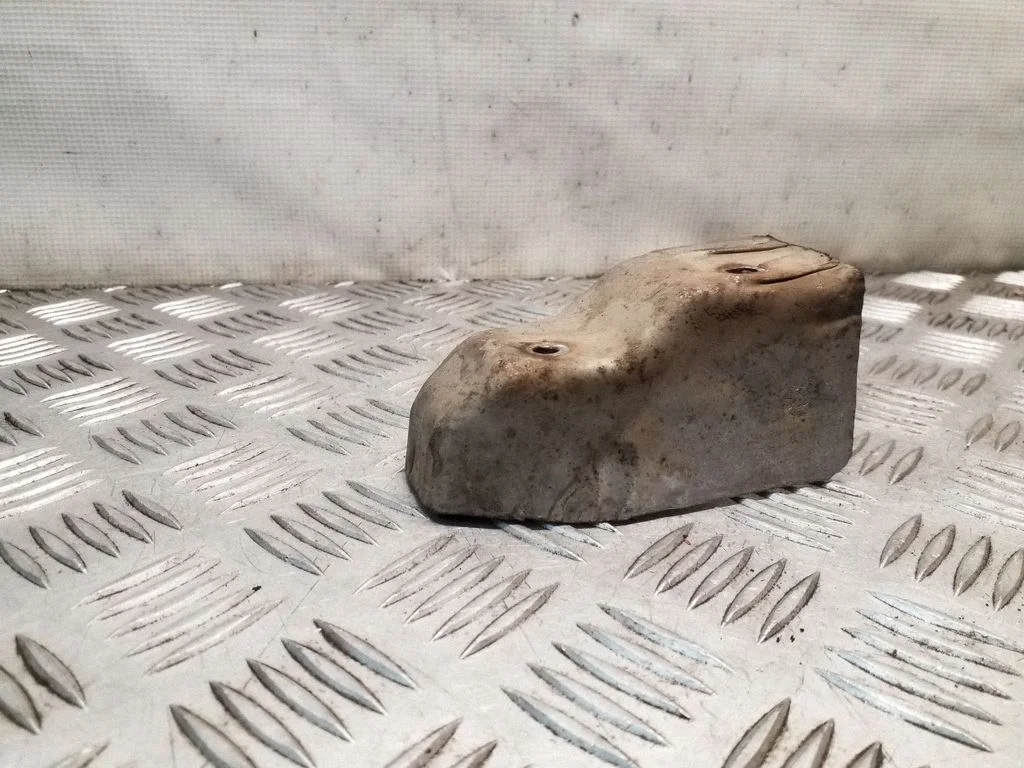 Väljalaske soojusisolatsioon (kuumakaitse) 03L129969AD