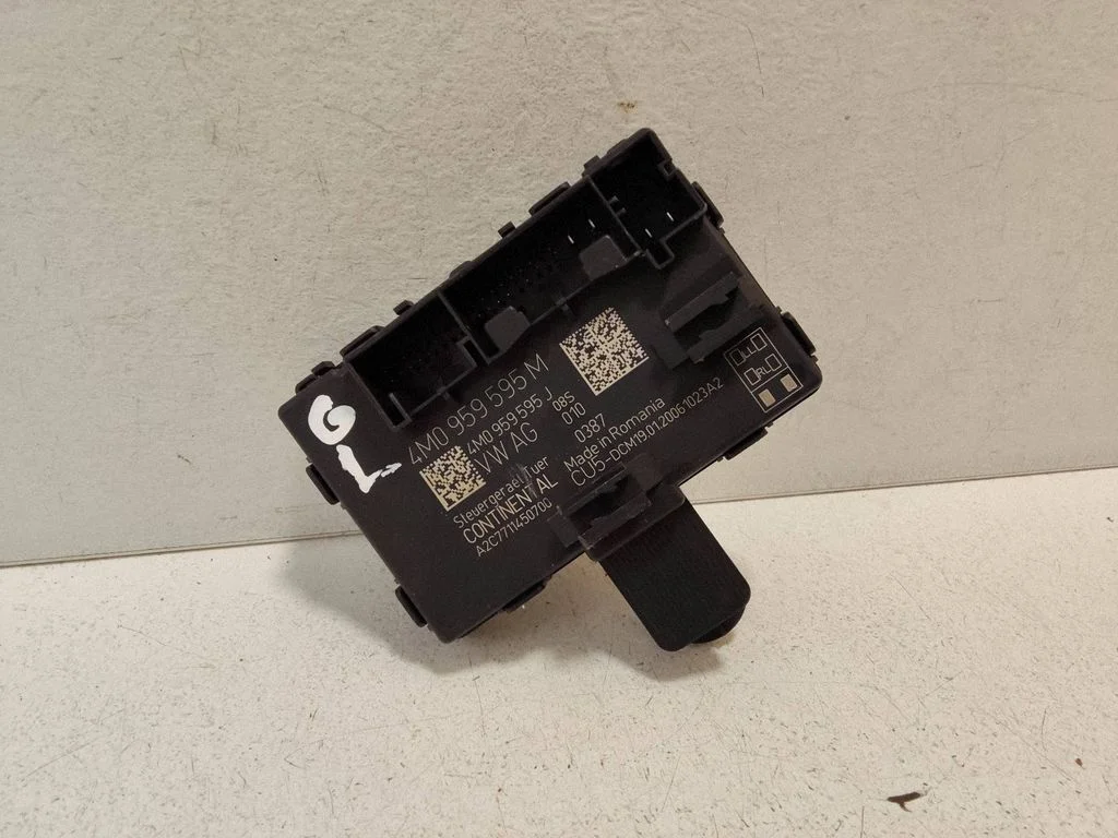 Door control unit/module 4M0959595M