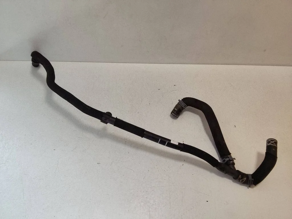 Engine coolant pipe/hose 4KE145053M