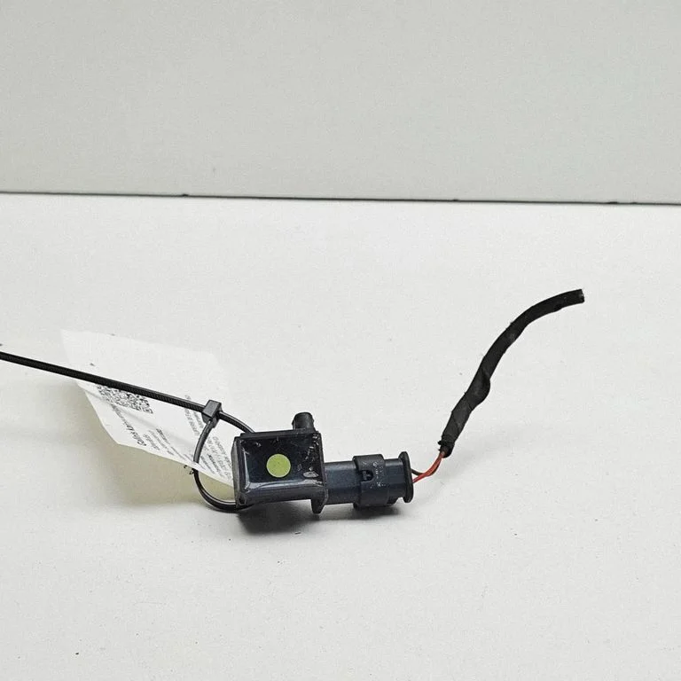 Airbag deployment crash/impact sensor – Skoda Superb B8 (3V) (2015-2024)