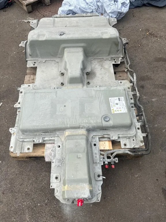 Hibrido/ elektromobilio akumuliatorius