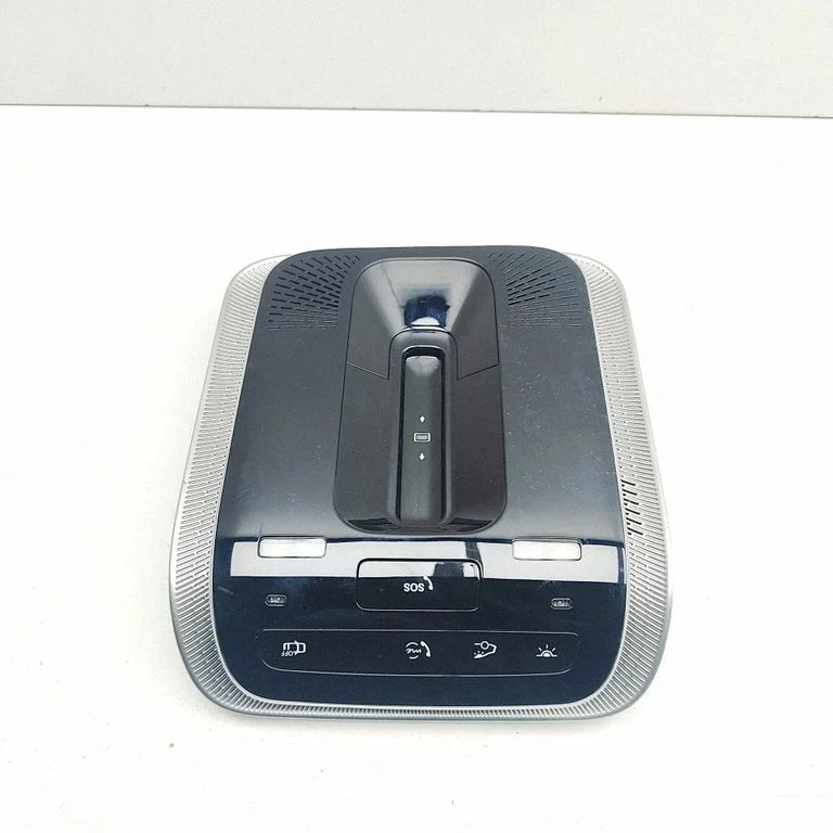 Lampka przednich siedzeń – Mercedes-Benz EQS V297 (2021-)