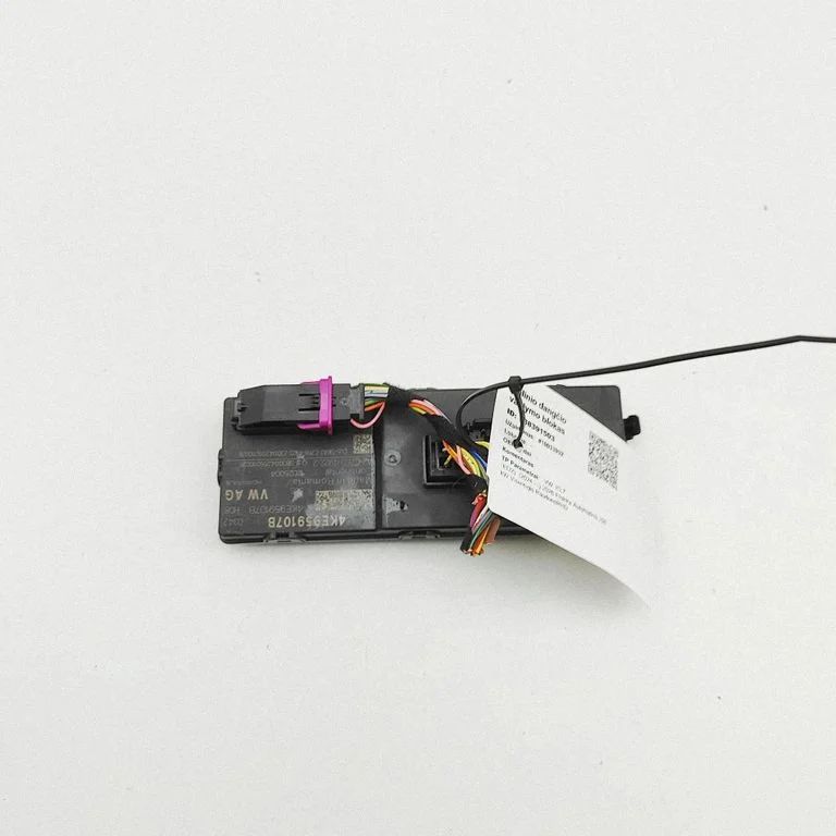Tailgate/trunk control unit/module – Volkswagen ID.7 (2023-)