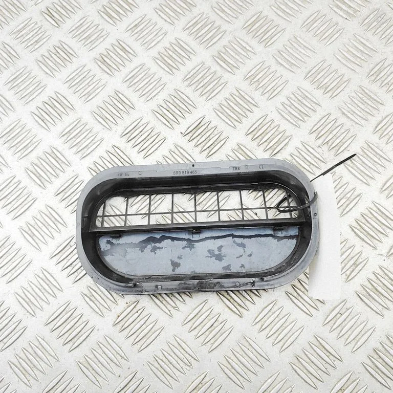 Ventilatsioonirest – Volkswagen ID.7 (2023-)
