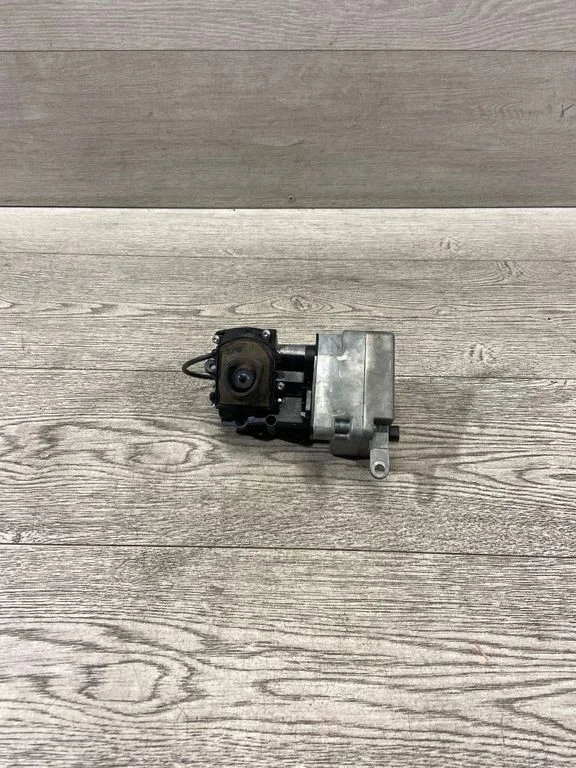 Atpakaļgaitas kamera – BMW 6. sērija F06 Gran coupe (2012-2018)