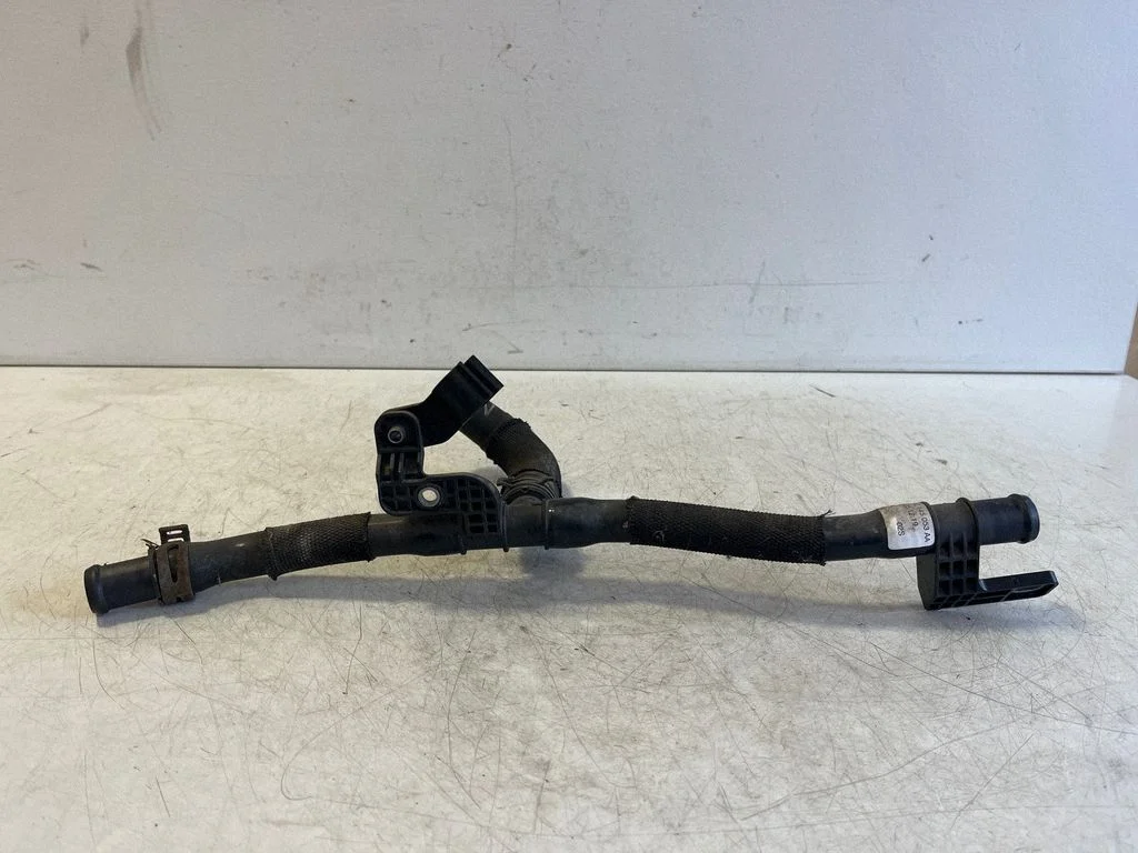 Engine coolant pipe/hose 4KE145053AA