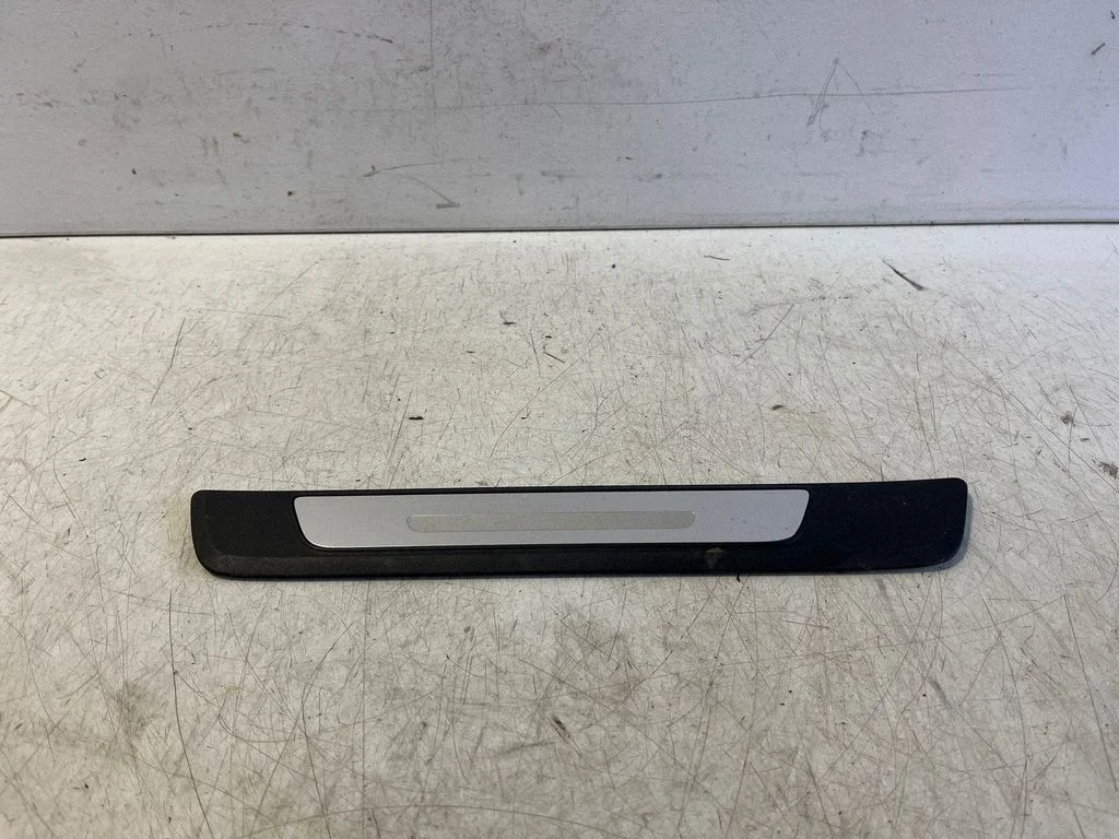 Rear sill trim cover 4KE853375A