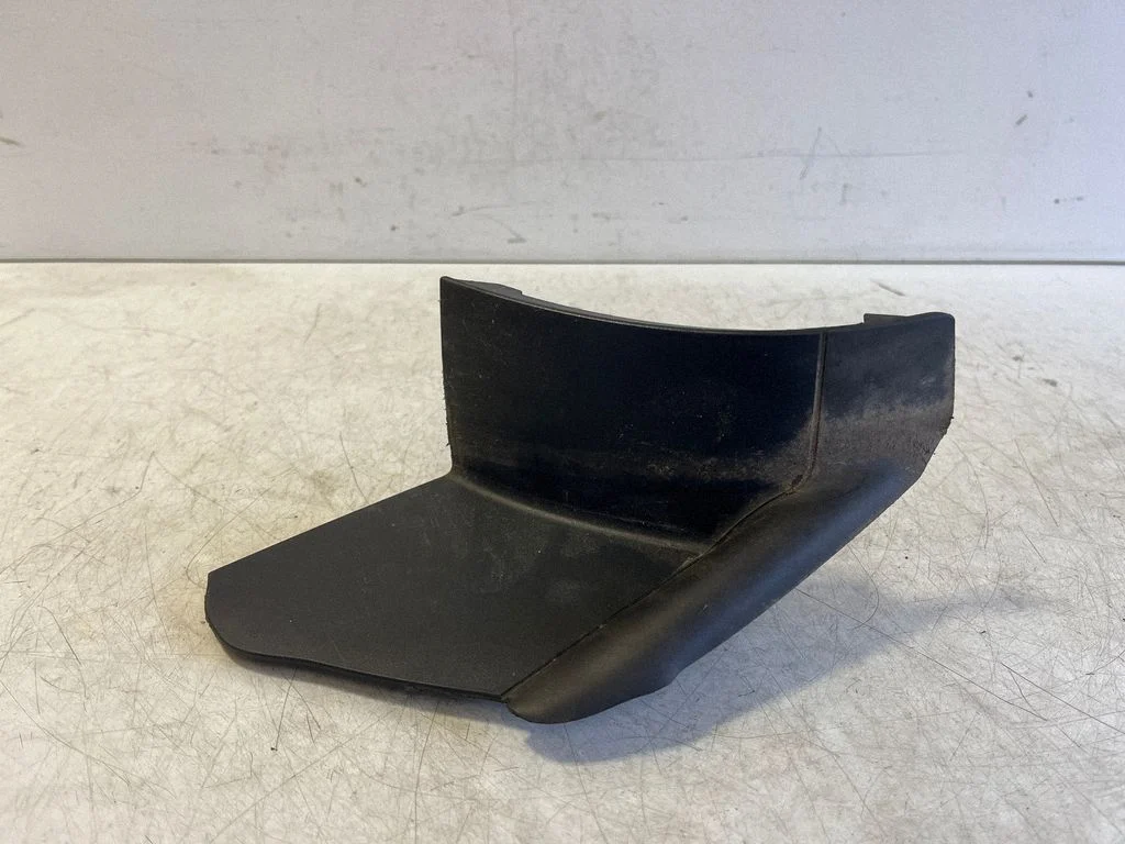 Tagatule liist (dekoorriba) – Audi Q4 e-tron (2021-)