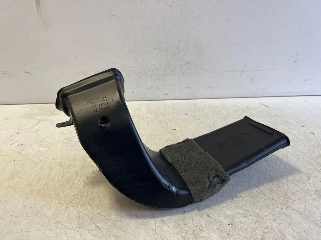 Cabin air duct channel 4KR819726