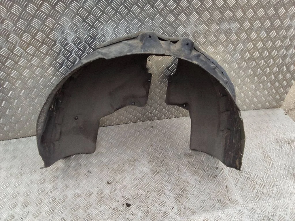 Rear arch fender liner splash guards 4KE810171A
