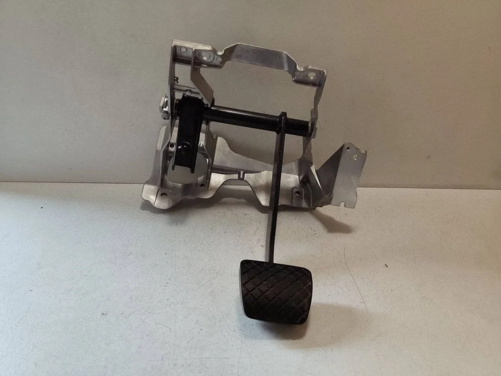 Brake pedal 4KR723140A