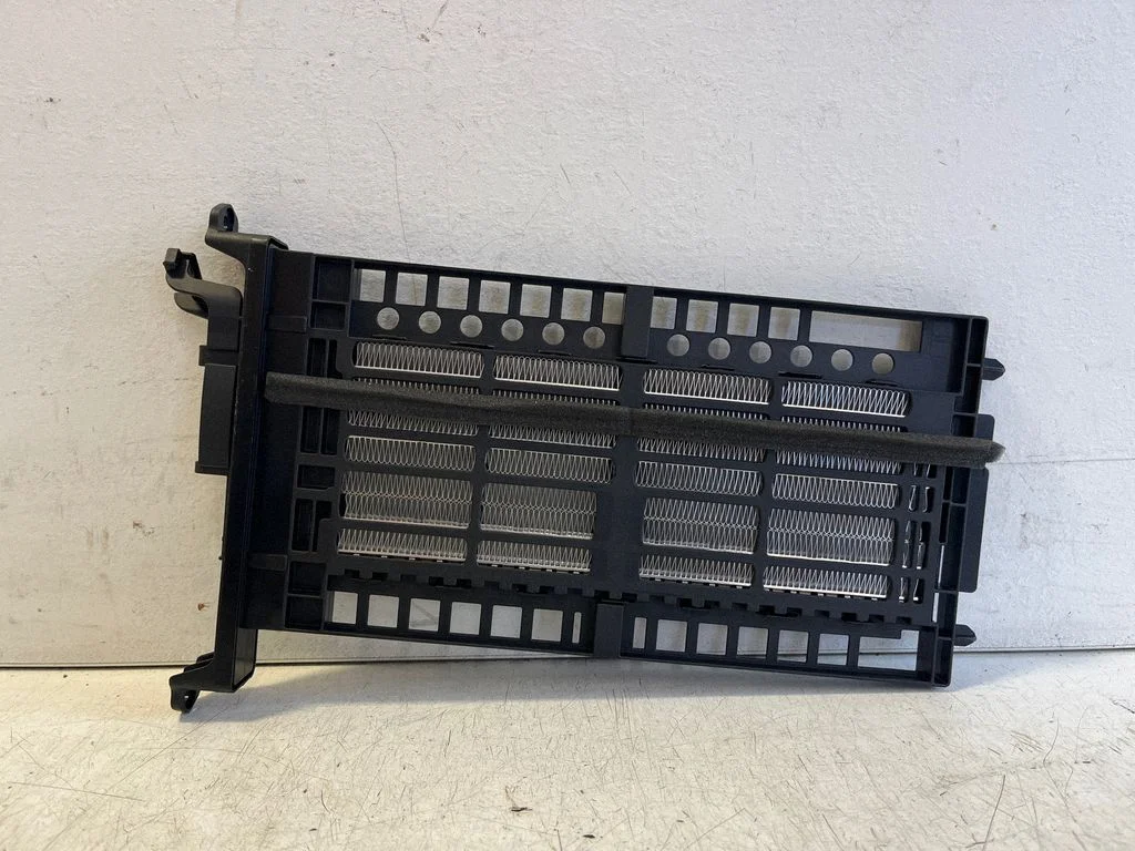 Elektriline salongi küttekeha radiaator – Audi Q4 e-tron (2021-)