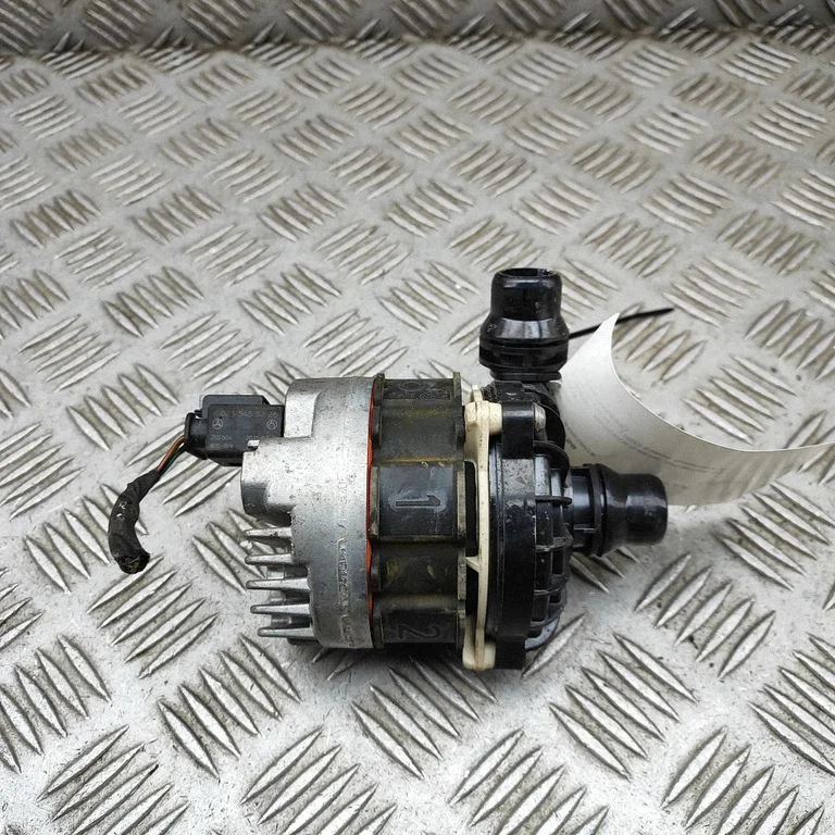 Elektriskais cirkulācijas sūknītis A0005003901