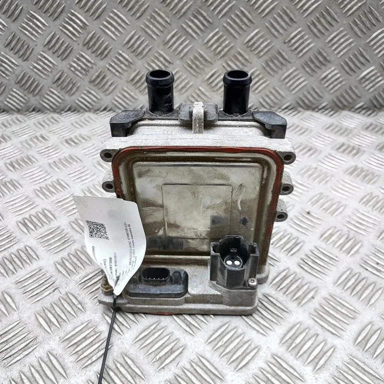 Hibrido/ elektromobilio akumuliatorius aušintuvas (ventiliatorius)