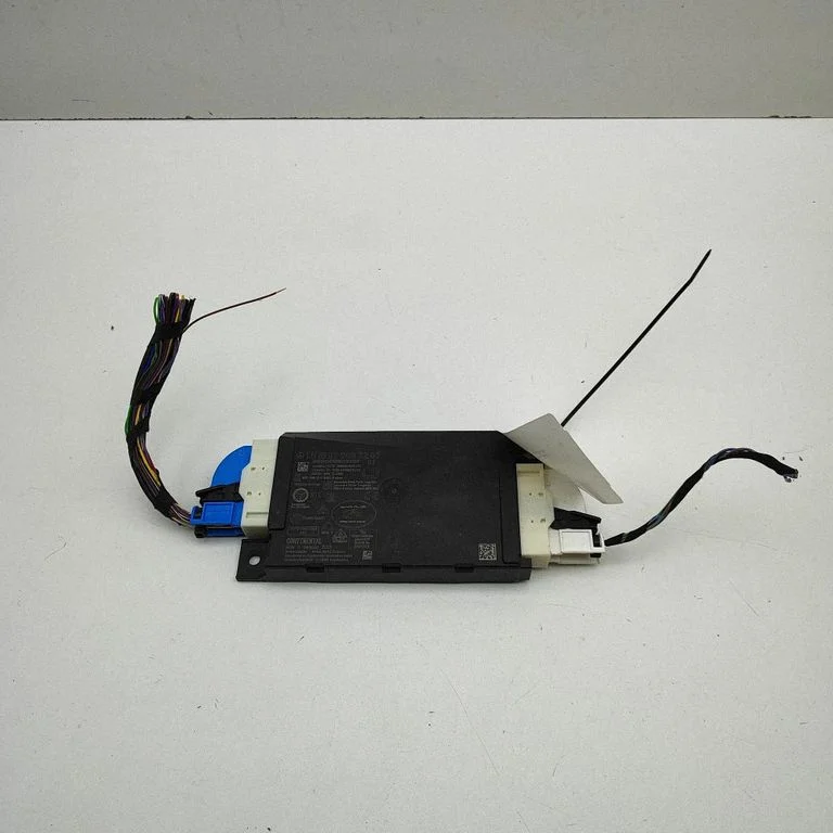 Oro pakabos valdymo blokas (galinės)