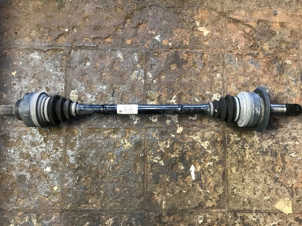 Rear driveshaft 7597690