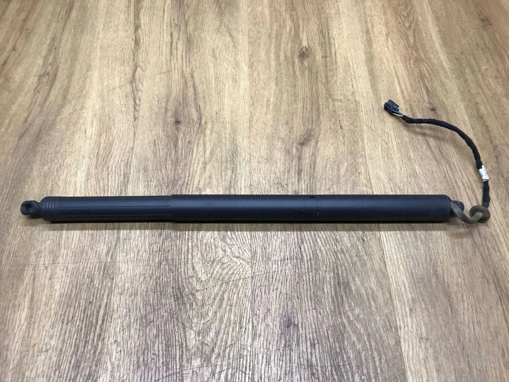 Tailgate/trunk strut/damper 96B827851B