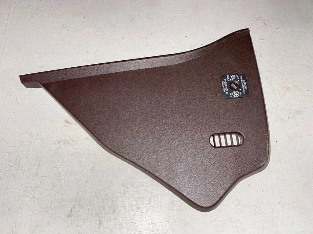 Dashboard side end trim – Lexus RX 450H (2016-)